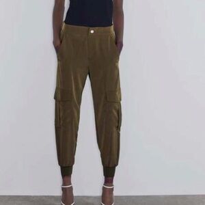 Zara Loose Fit Cargo Trousers Joggers 1608/228/505 size small